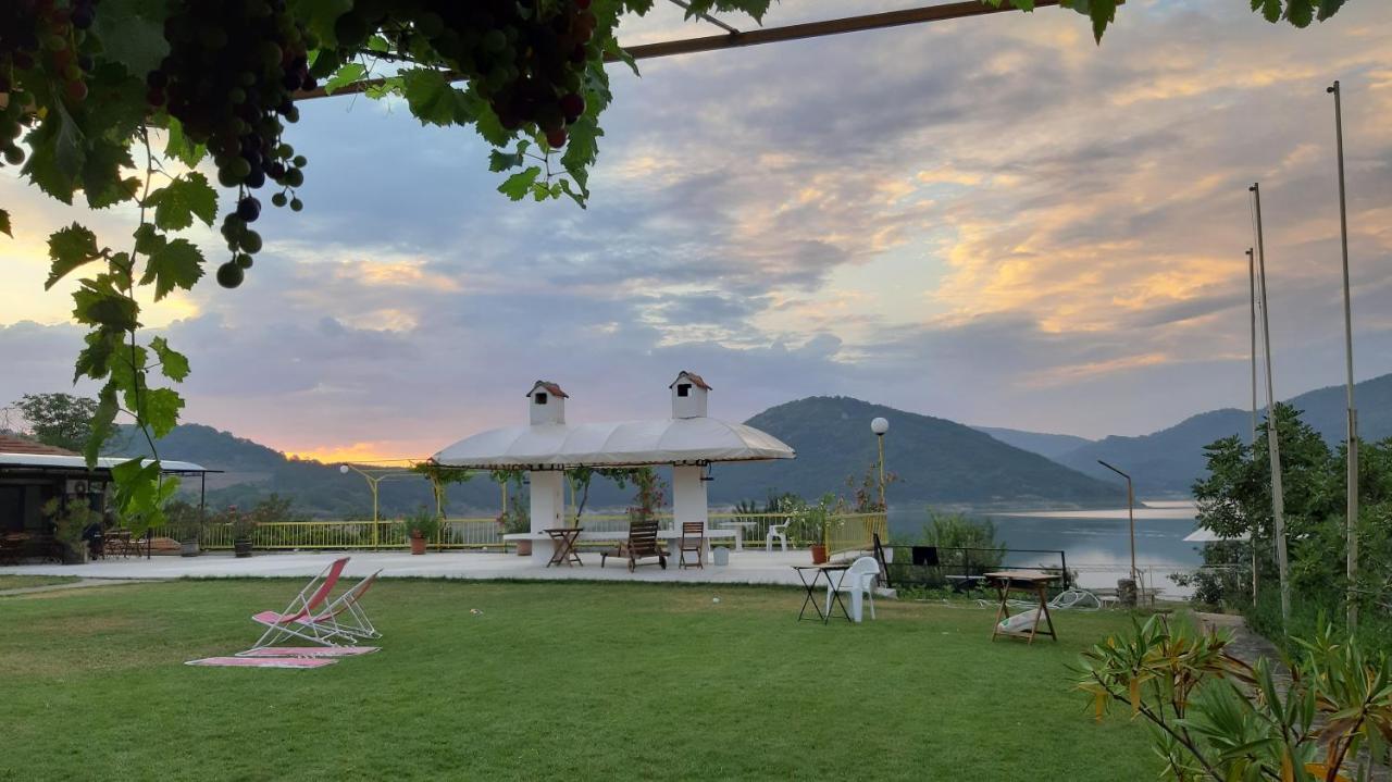Family Hotel Belvedere Dulgopol Ngoại thất bức ảnh
